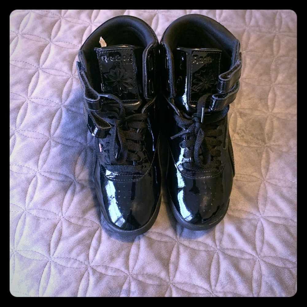 Shiny Black Hightop Reebok’s